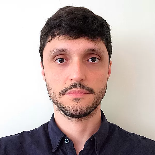 <div class="set_min_height"> <div style="font-size:18px; font-weight:700; padding-top:20px; padding-bottom:0px">Dr. Raffael Zatarin</div>  <div style="font-size:13px; font-weight:600; padding-top:5px; padding-bottom:0px"> CRM-DF 23561</div>   <div style="font-size:13px; font-weight:300; padding-top:5px; padding-bottom:20px">Geneticista</div> </div>